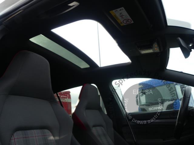 10 - VOLKSWAGEN GOLF GTI 2.0 TSI DSG 2021r.
