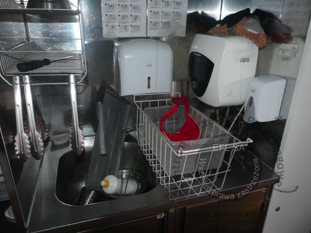 18 - Przyczepa gastronomiczna "KEBAB" Niewiadów B3500 2021r.