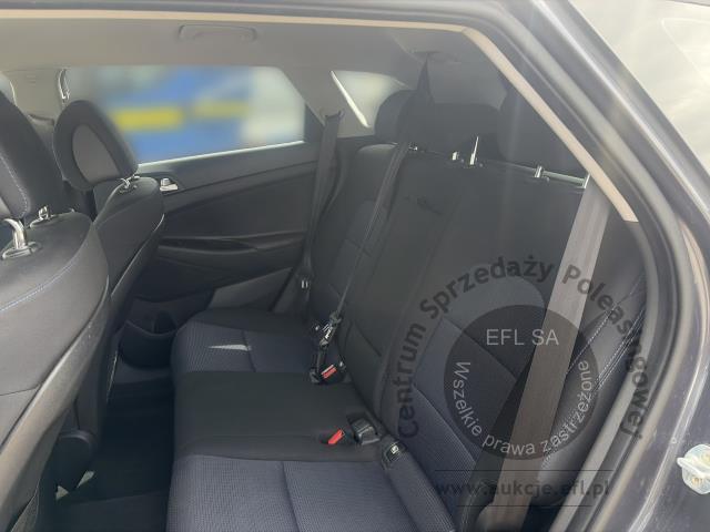 11 - HYUNDAI TUCSON 1.7 CRDI AUTOMAT 2017r.