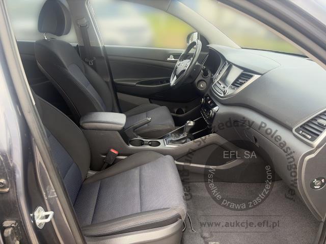 14 - HYUNDAI TUCSON 1.7 CRDI AUTOMAT 2017r.