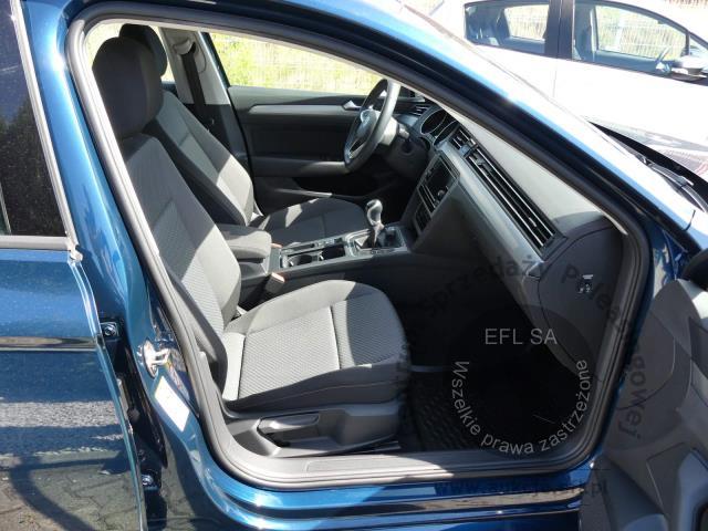10 - Volkswagen Passat 2.0 TDI EVO Essence 2022r. PO4XG67 UWAGA!! Pojazd znajduje się w firmie AUTO MOTO CENTRUM sp. z o.o. ul. Ostrowska 328 (przy Trasie Katowickiej) 61-312 Poznań