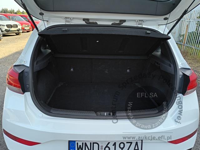 8 - Hyundai i30 1.5 DPI Classic + 2022r. WND6197A UWAGA!! Pojazd znajduje się w lokalizacji: Warszawa, Al. Krakowska 7, 02-183 Warszawa