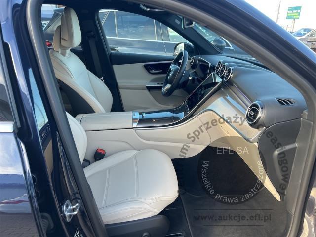 9 - MERCEDES BENZ GLC 300 DE 4-MATIC AVANTGARDE plug-in 2024r. DX29157 Magnice