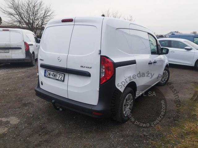 4 - Mercedes  Citan 110 CDI L1 2022r. DW4WF72 Pojazd znajduje się w firmie ARCTOS GROUP sp. z o.o. Al. Krakowska 7, 02-183 Warszawa