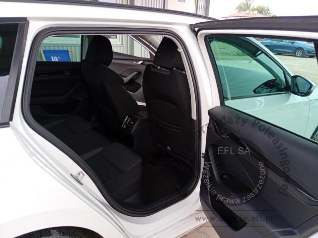9 - Skoda Octavia 2.0 TDI Ambition DSG 2023r. WZ032GT Pojazd znajduje się w firmie ARCTOS GROUP sp. z o.o. Al. Krakowska 7, 02-183 Warszawa