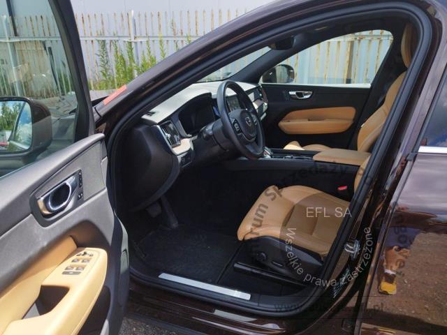 8 - Volvo XC 60 B6 B AWD Inscription aut 2021r. DW3MP48 UWAGA!! Pojazd znajduje się w lokalizacji: Warszawa, Al. Krakowska 7, 02-183 Warszawa