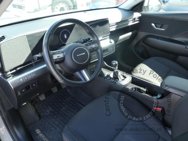 6 - HYUNDAI KONA 1.0T EXECUTIVE 2WD 2023r.