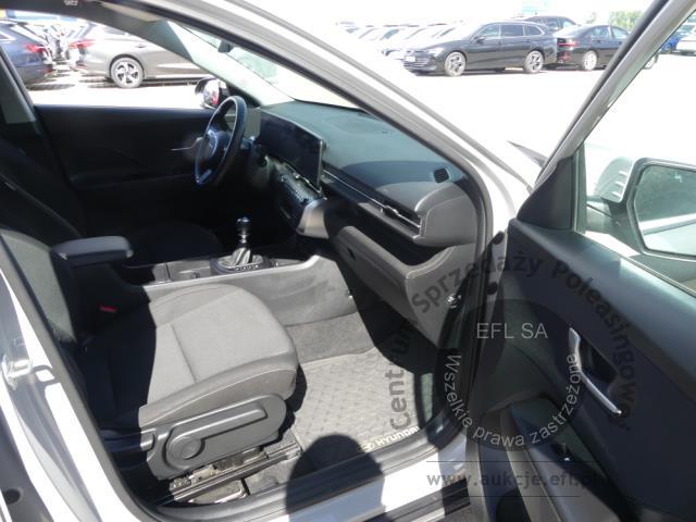 9 - HYUNDAI KONA 1.0T EXECUTIVE 2WD 2023r.