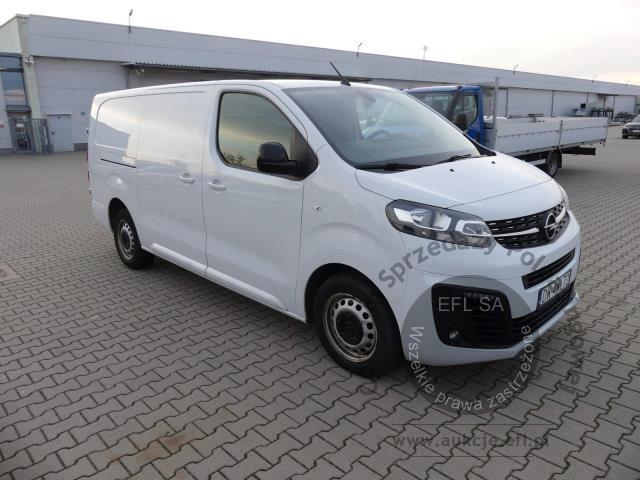 2 - Opel Vivaro 2.0 CDTI Extra Long 3,1 2022r. DW4WL72 Magnice