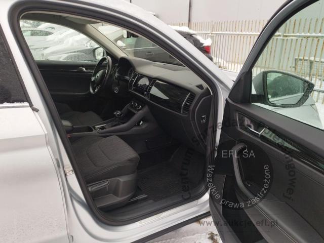 12 - Skoda Kodiaq 2.0 TDI 4x4 Style DSG 2019r. WW004YW UWAGA!! Pojazd znajduje się w firmie Arctos Sp. z o.o. Warszawa, Al. Krakowska 7, 02-183 Warszawa