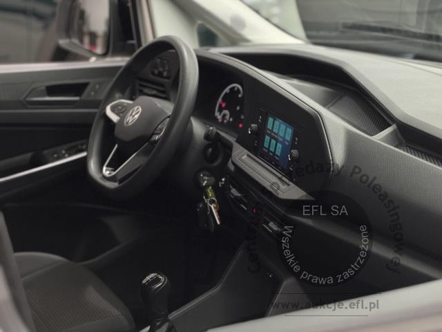 7 - Volkswagen Caddy osobowy Caddy 2.0 TDI Kombi 2021r. SK998UY Pojazd znajduje się w firmie AACAR sp. z o.o. Jawornik 90, 32-400 Myślenice