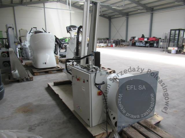 3 - Robot paletyzujący RED FL-400