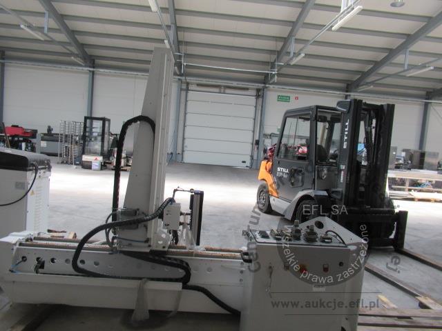 7 - Robot paletyzujący RED FL-400