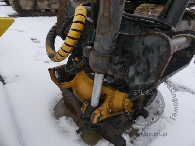 28 - Koparka Gąsienicowa Hitachi ZX225USLC-3 2010r.