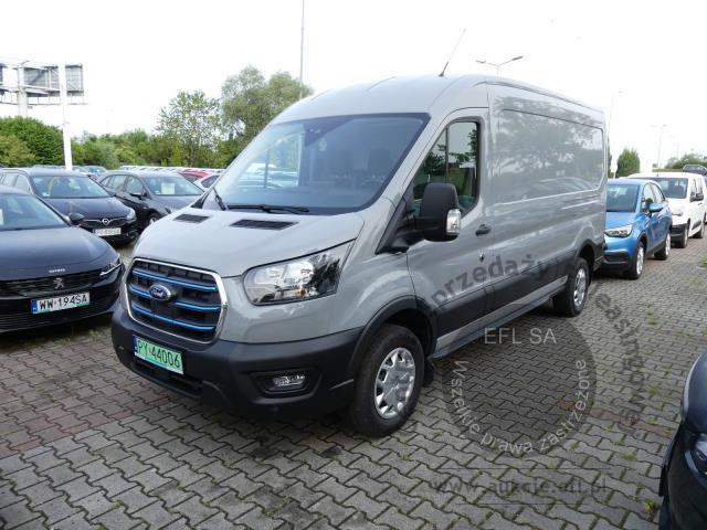 1 - Ford E-Transit 350 L3H2 RWD Trend 2023r. PY44006 UWAGA!! Pojazd znajduje się w firmie AUTO MOTO CENTRUM sp. z o.o. ul. Ostrowska 328 (przy Trasie Katowickiej) 61-312 Poznań