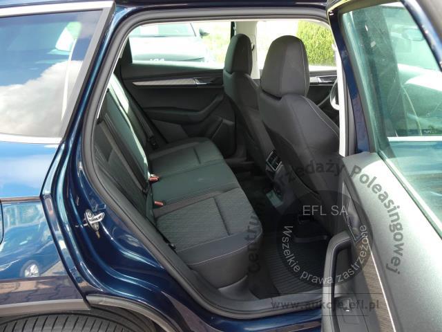 10 - Skoda Karoq 2.0 TDI 4x2 Style DSG 2023r. PY31206 Magnice