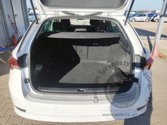 11 - Skoda Octavia 2.0 TDI Ambition DSG 2023r. WZ035GT Pojazd znajduje się w firmie ARCTOS GROUP sp. z o.o. Al. Krakowska 7, 02-183 Warszawa