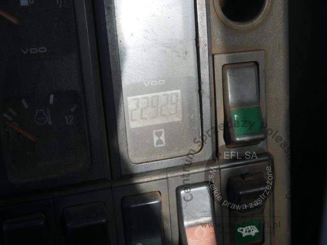 28 - Maszyna przeładunkowa FUCHS MHL 331 2006r.