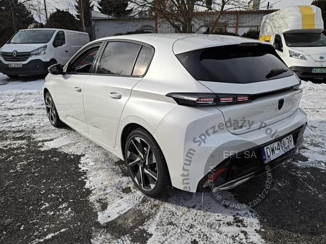 2 - Peugeot  308 1.2 PureTech allure 2022r. DW4TL39 Pojazd znajduje się w firmie ARCTOS GROUP sp. z o.o. Al. Krakowska 7, 02-183 Warszawa