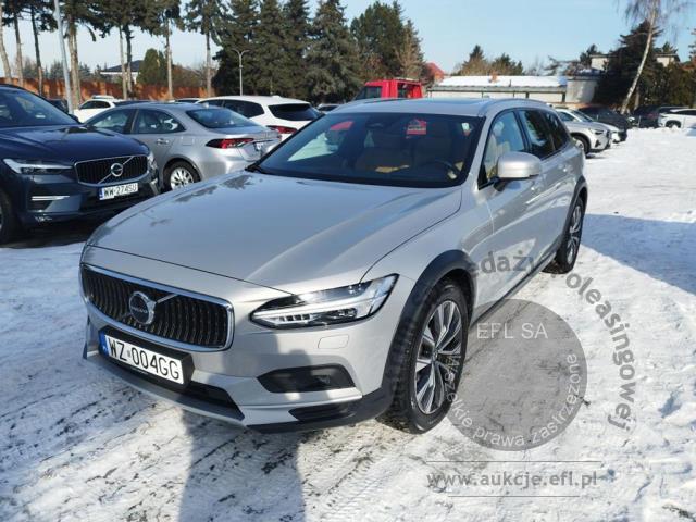 1 - Volvo  V90 Cross Country 2023r. WZ004GG Pojazd znajduje się w firmie ARCTOS GROUP sp. z o.o. Al. Krakowska 7, 02-183 Warszawa