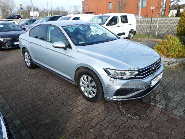 2 - Volkswagen Passat 2.0 TDI EVO Essence  2022r. PO3XV40 UWAGA!! Pojazd znajduje się w firmie AUTO MOTO CENTRUM sp. z o.o. ul. Ostrowska 328 (przy Trasie Katowickiej) 61-312 Poznań