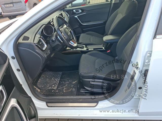 5 - Kia Ceed 1.6 GDI PHEV L DCT 2022r. DW9SW68 Magnice