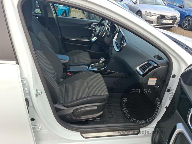 9 - Kia Ceed 1.6 GDI PHEV L DCT 2022r. DW9SW68 Magnice