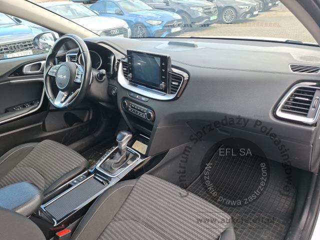 10 - Kia Ceed 1.6 GDI PHEV L DCT 2022r. DW9SW68 Magnice