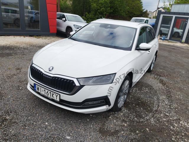 1 - Skoda Octavia 2.0 TDI SCR Style DSG 2021r. WI161KY Pojazd znajduje się w firmie ARCTOS GROUP sp. z o.o. Al. Krakowska 7, 02-183 Warszawa