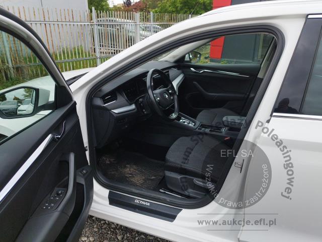 7 - Skoda Octavia 2.0 TDI SCR Style DSG 2021r. WI161KY Pojazd znajduje się w firmie ARCTOS GROUP sp. z o.o. Al. Krakowska 7, 02-183 Warszawa