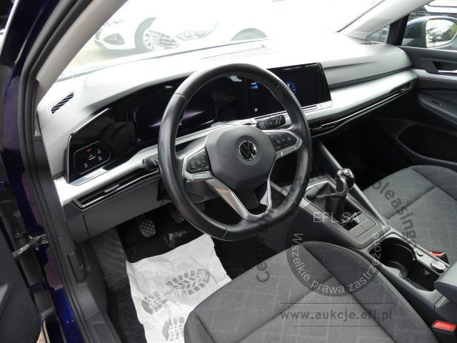 7 - Volkswagen Golf VIII 2.0 TDI Life 2023r. PY29163 AUTO MOTO CENTRUM Sp. z o.o. Poznań 61-312, ul. Ostrowska  328