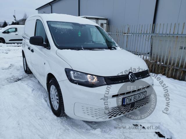 5 - Volkswagen Caddy Cargo 2.0 TDI 2022r. DW8UR75 Pojazd znajduje się w firmie ARCTOS GROUP sp. z o.o. Al. Krakowska 7, 02-183 Warszawa