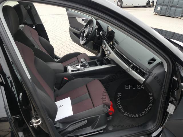 5 - AUDI A4 35 TDI SEDAN S-TRONIC 2022r.
