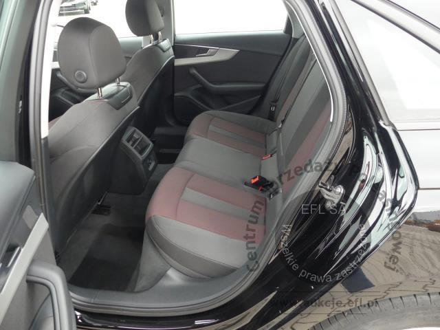 9 - AUDI A4 35 TDI SEDAN S-TRONIC 2022r.