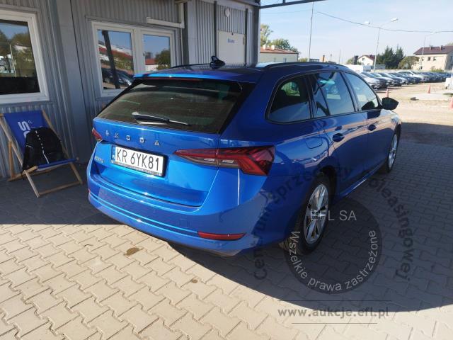 3 - Skoda Octavia 1.5 TSI ACT Ambition 2022r. KR6YK81 Pojazd znajduje się w firmie ARCTOS GROUP sp. z o.o. Al. Krakowska 7, 02-183 Warszawa