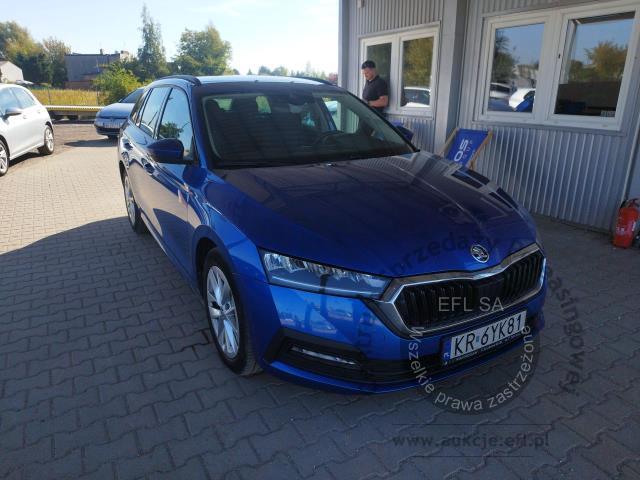 6 - Skoda Octavia 1.5 TSI ACT Ambition 2022r. KR6YK81 Pojazd znajduje się w firmie ARCTOS GROUP sp. z o.o. Al. Krakowska 7, 02-183 Warszawa
