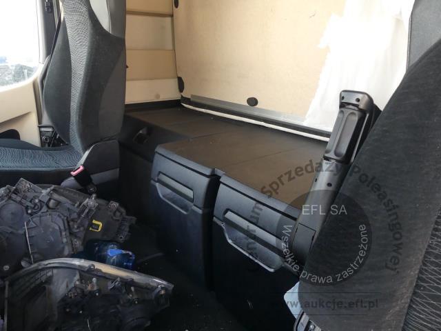 7 - MERCEDES - BENZ 1843 BLUETEC 6 4X2 AUTOMAT 2015r.