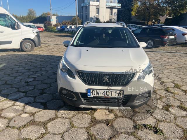5 - Peugeot 2008 1.5 BlueHDi Allure 2019r. DW4CT16 Pojazd znajduje się w firmie ARCTOS GROUP sp. z o.o. Al. Krakowska 7, 02-183 Warszawa