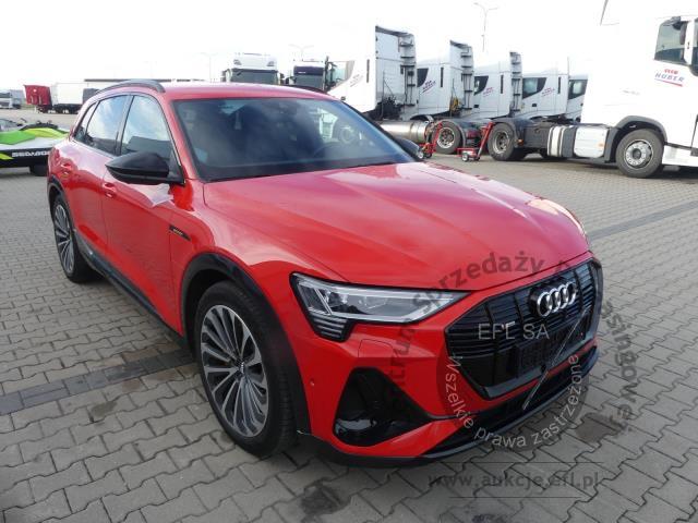 3 - AUDI E-TRON 55 QUATTRO S-LINE 2020r.