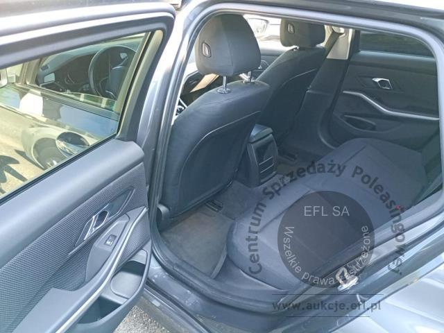7 - BMW  Seria 3 2021r. KR3WJ25 Pojazd znajduje się w firmie ARCTOS GROUP sp. z o.o. Al. Krakowska 7, 02-183 Warszawa