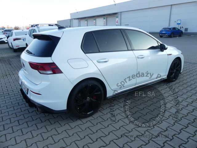 15 - VOLKSWAGEN GOLF GTI 2.0 TSI DSG 2022r.