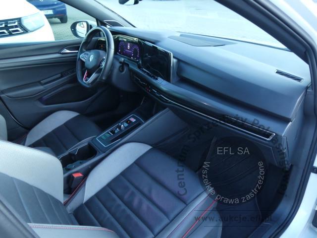 9 - VOLKSWAGEN GOLF GTI 2.0 TSI DSG 2022r.