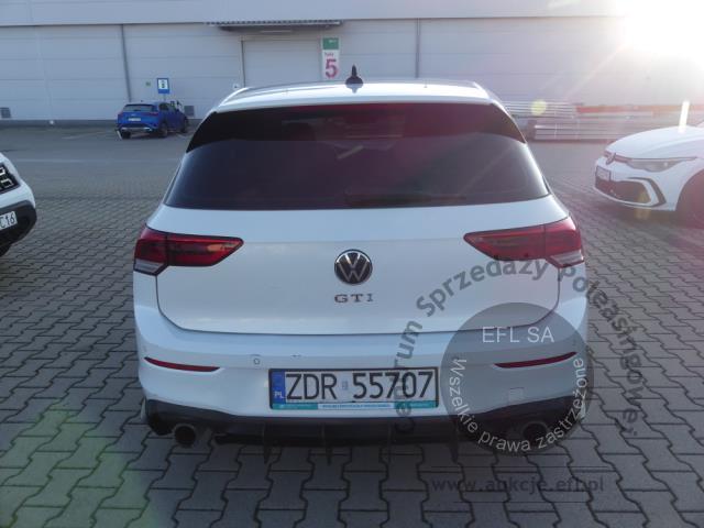 10 - VOLKSWAGEN GOLF GTI 2.0 TSI DSG 2022r.