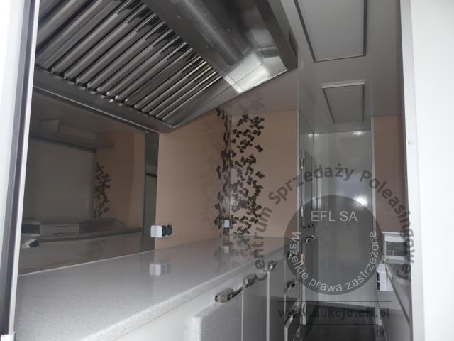 15 - PEUGEOT BOXER 2.2 BLUEHDI 140KM  AUTOSKLEP / FOOD TRUCK 2025r.