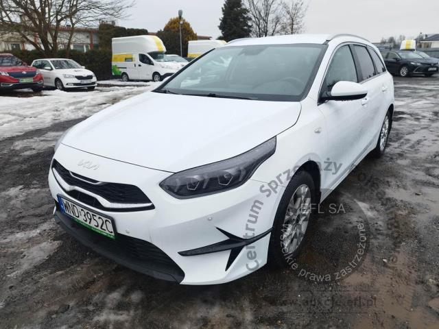 1 - Kia Cee'd Ceed 1.0 T-GDI M Kombi 2022r. WND3952C Pojazd znajduje się w firmie ARCTOS GROUP sp. z o.o. Al. Krakowska 7, 02-183 Warszawa
