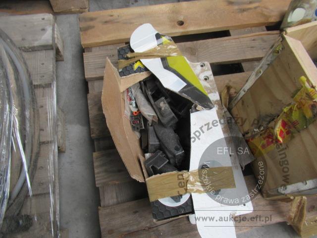 27 - Elementy zrobotyzowanej linii montażowej INFOTEC - 2024r.