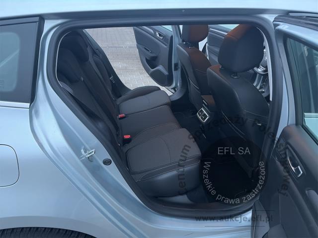 8 - Renault Megane 1.3 TCe FAP Equilibre  2022r. DW4UT94 Magnice