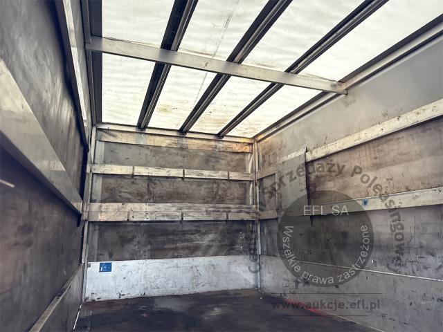 18 - Volkswagen Crafter 35 BiTDI 2021r. SK054UX Magnice