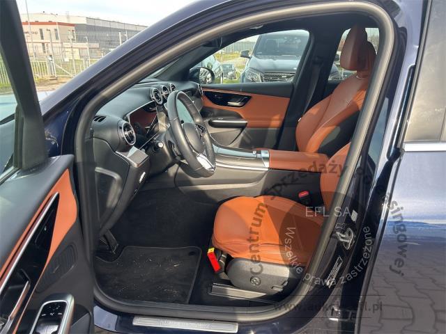 7 - MERCEDES BENZ GLC 300 DE 4-MATIC AVANTGARDE 2024r. DX31067 Magnice