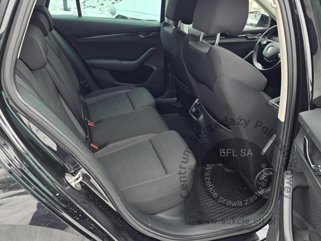10 - Skoda Octavia 2.0 TDI Ambition DSG Kombi 2022r. WND0718C Uwaga! Pojazd znajduje się w firmie AACAR sp. z o.o. Jawornik 90, 32-400 Myślenice